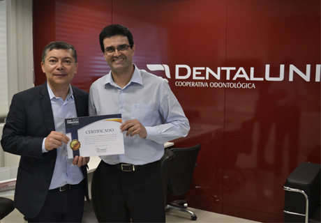 Noticia Dental Uni